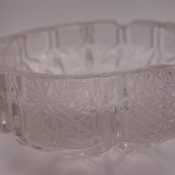 Yves Roy Glass Circular Ash Tray - Picture 15 of 15